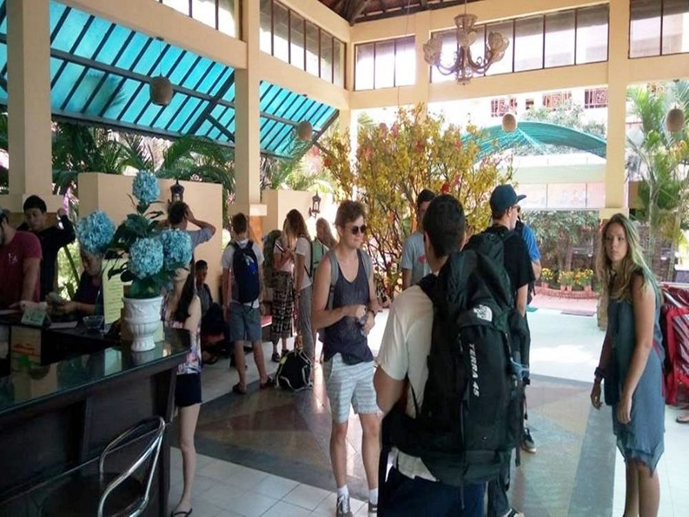 Hon Rom Central Beach Resort Mui Ne Bagian luar foto