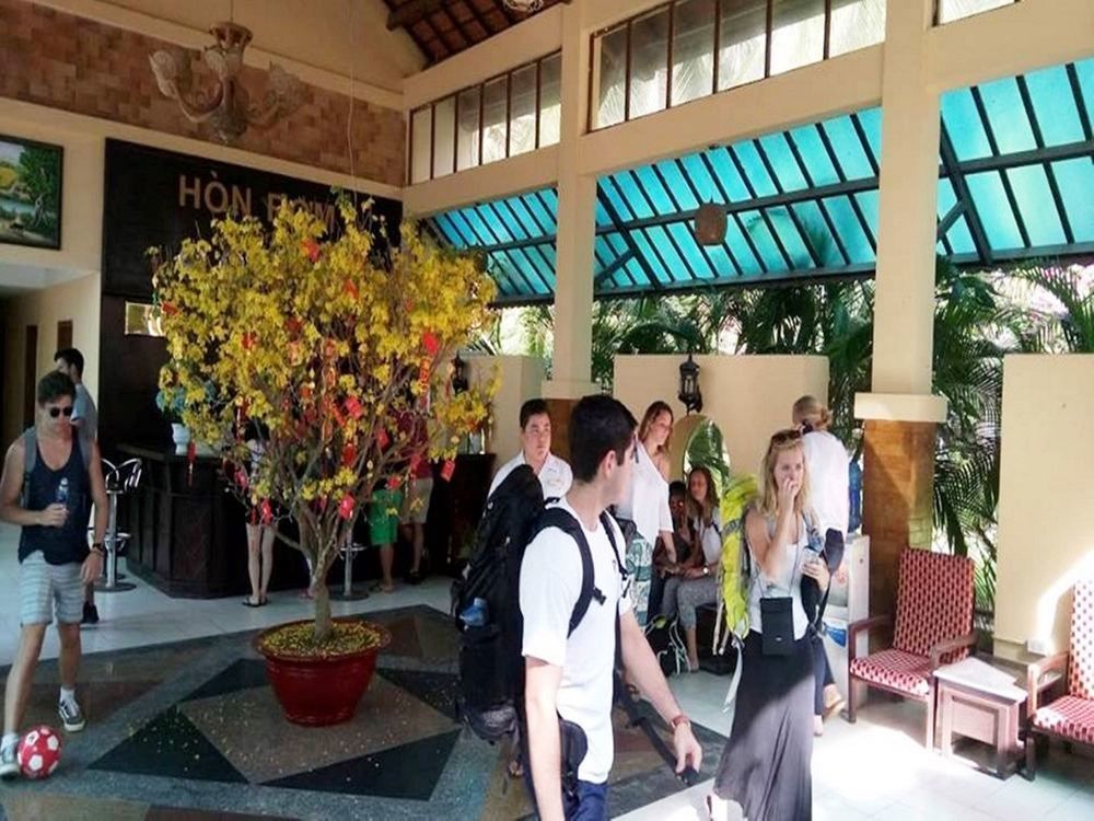 Hon Rom Central Beach Resort Mui Ne Bagian luar foto