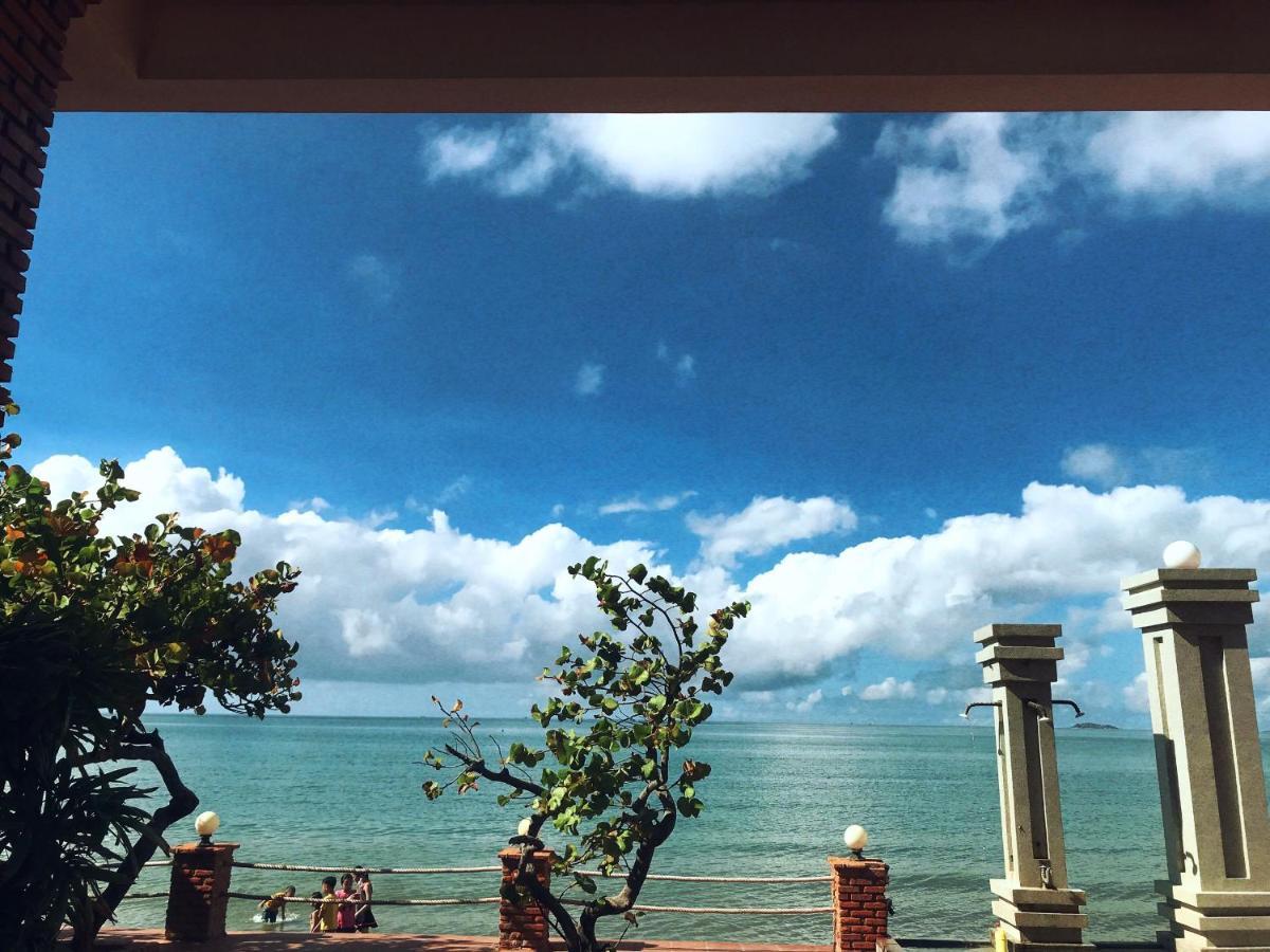 Hon Rom Central Beach Resort Mui Ne Bagian luar foto